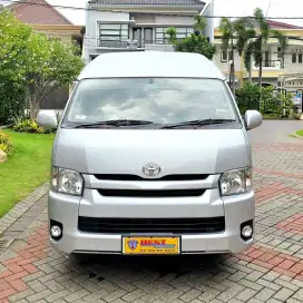 Kilometer 68.000 Toyota hiace commuter 2.5 manual 2018 facelift