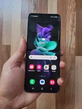 Samsung Z Flip 3 8/128 ex sein