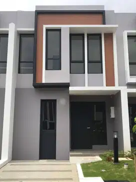 Dijual Rumah Di Cluster Baroni Gading Serpong