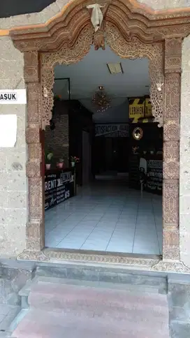 JUal Rumah cocok tuk usaha Tk.Badung - Renon