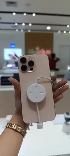IPHONE 16 PRO MAX MURAH BGT kalo pake promo bebas bunga 0 persen
