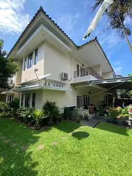 Jual Cepat Rumah Mewah Dan Asri di Cempaka Putih, Bisa Nego