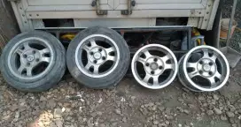 Velk racing kijang grand