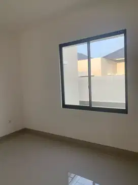Disewakan rumah pik 2 Simprug 10x20