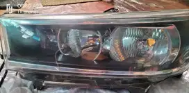 Lampu Depan kijang Innova