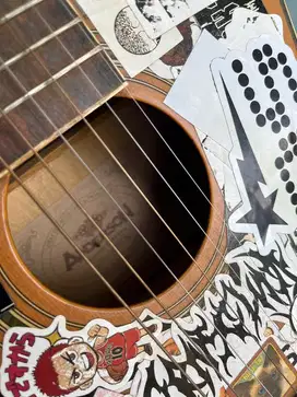 gitar akustik elektrik anderson