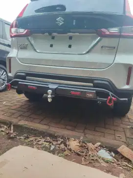 Toing / Tanduk belakang mobil