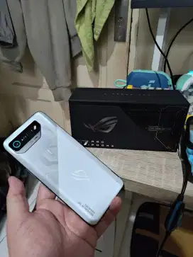 Asus ROG Phone 7 12/256 GB Fullset Original No minus