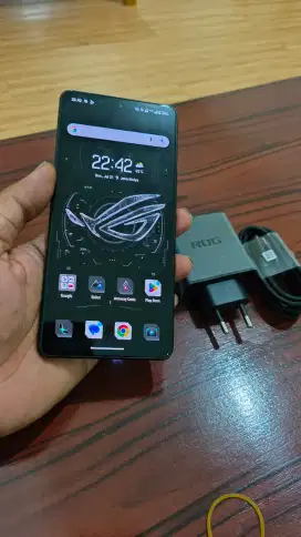 ROG PHONE 8 PRO 16/512gb No dus MINUS baca deskrip bisa tt hp lain