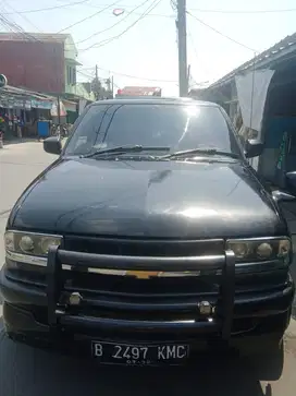 Chevrolet Blazer 2000 Bensin