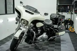 FS: Harley Davidson Electra Police m8 2017