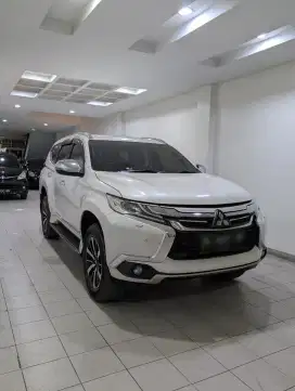 Istimewa Dakar Ultimate 4x2 matic Tahun 2019 pemakaian 2020