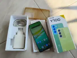 Vivo Y100 4G ram 8/256