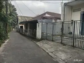 Dijual Cepat Bangunan Kontrakan Multi-Fungsional