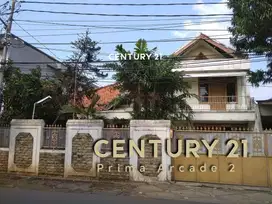 Dijual Rumah Klasik Hitung Tanah Di Jakarta Selatan DM 10185