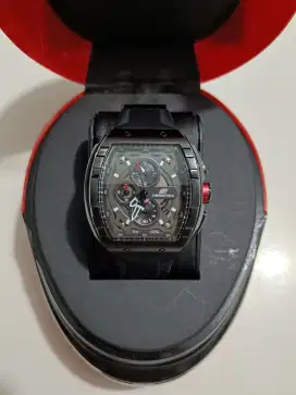 Jam pria chronoforce 5329G edisi helm original bekas sangat bagus ckup