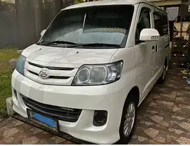 Daihatsu Luxio 2012 Bensin