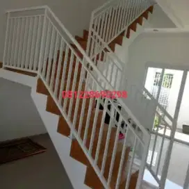 Pagar balkon minimalisir