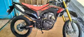 CRF 150 hitam 2025