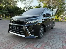 TOYOTA VOXY 2.0 MATIC 2021 - SUNROOF,DP MINIM