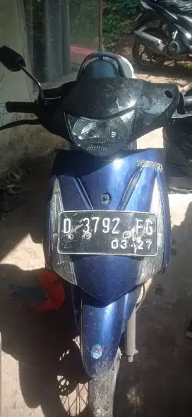 Jual Suzuki spin 2006