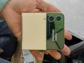 Samsung Zflip 4 batangan Minus lcd mati layar blakang hdup sprti foto