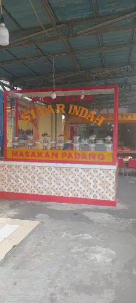 Over rumah makan padang