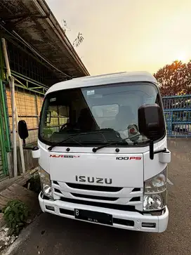 Isuzu elf NLR 55 T LX tahun 2020 box long engkel
