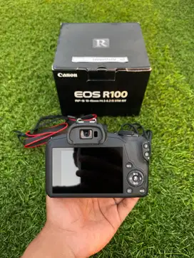 Mirrorless Canon eos R100 lensa kit 18-45mm is stm fullset dus box