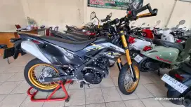 Kawasaki Klx 230 sm supermoto