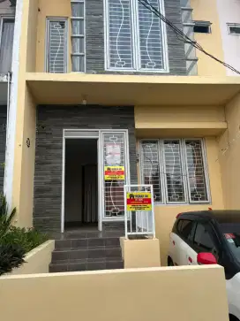 Overkredit rumah di debukit residence Jati warna