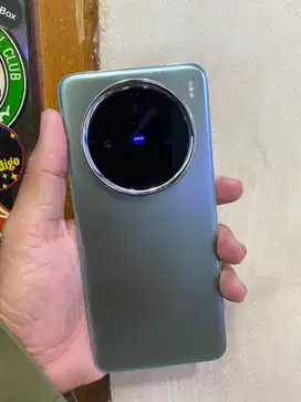 VIVO X200 12+12/256 KONDISI MULUS LIKE NEW