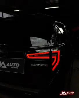 Stoplamp Innova Reborn V3 Smoke - Matrix RGB