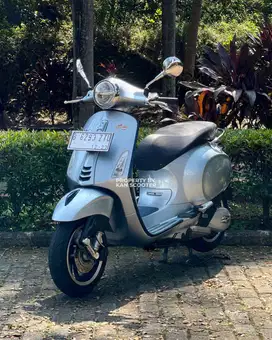 JUAL MURAH VESPA PRIMAVERA S 150 iGET ABS FACELIFT 2022 MULUS