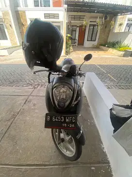 Honda Scoopy 2011