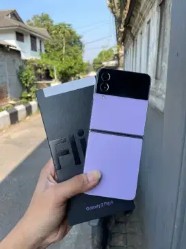 Samsung galaxy sein Z flip 4 5G 256 GB Samsung Lipat Second Mulus.