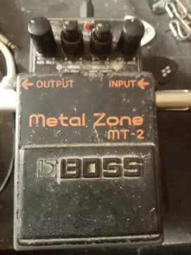 Efek gitar metal zone