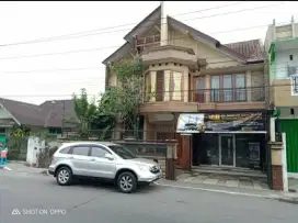 Dijual Rumah 2 Lantai di Jl Raya Wonosobo Timur — Dekat Alun-Alun