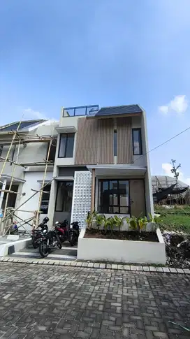 Villa Fasilitas Lengkap Batu Dekat Alun Alun KWB