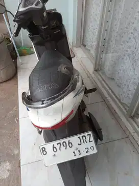 Motor Vario 2014 Dijual Cepat