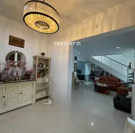Dijual rumah siap huni & sebelah fasum di Discovery Bintaro