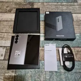 Samsung Z fold 6 5G 12/512GB Fullset ori sein garansi on bulan 5/2026