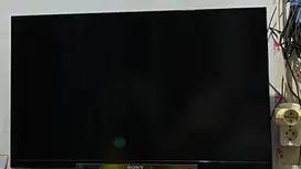 Tv Smart Sony warna hitam