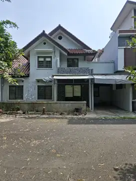 Rumah Hitung Tanah di Bintaro Jaya Sektor 9