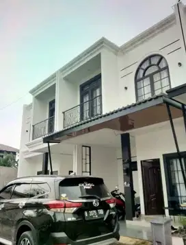 Rumah eropa Depok: 2 menit Mako Brimob kelapa dua