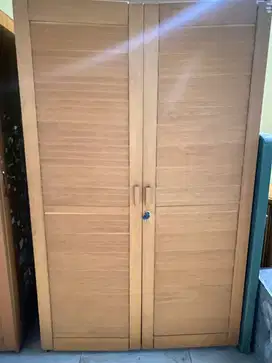 Dijual Lemari Pakaian 2 pintu