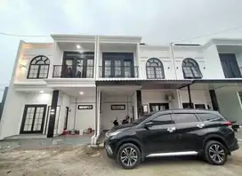 Rumah modern Depok: 2 menit Mako Brimob kelapa dua