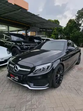 Mercedes C300 coupe 2016 antik low km