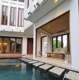 Dijual Rumah Mewah Area Pondok Indah Jakarta Selatan