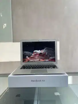 MacBook Air 13 Inch 2013 RAM 8/128 GB